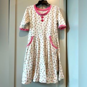 Pretty floral print dress